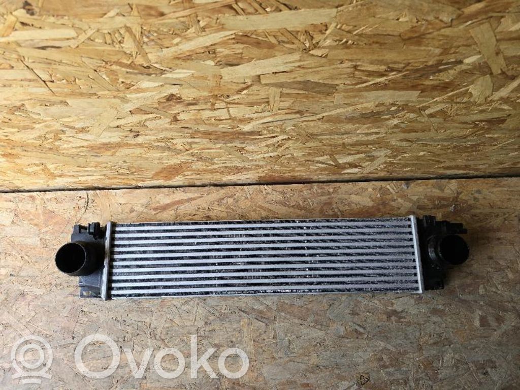 Volvo XC40 Interkūlerio radiatorius 