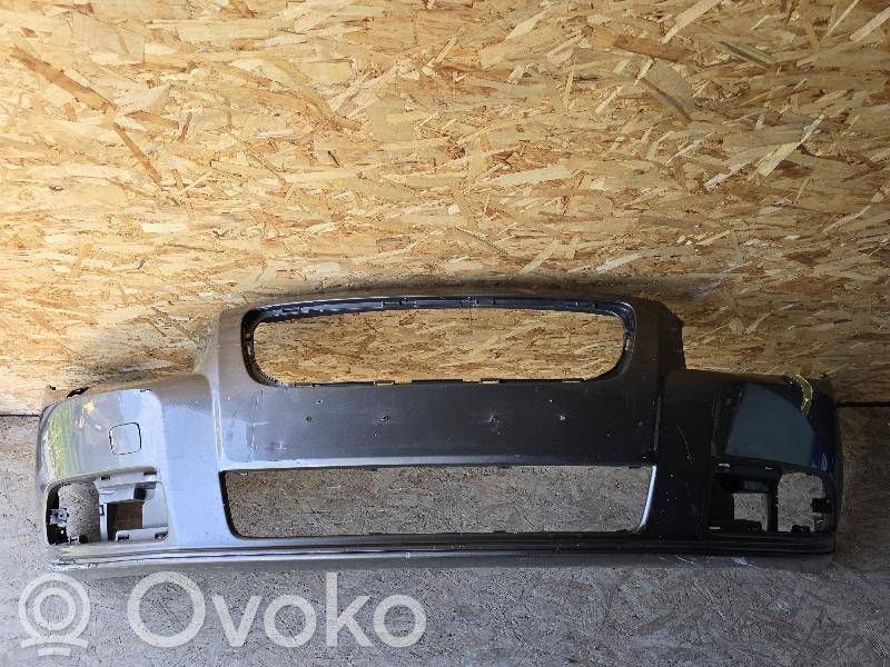 Volvo V70 Front bumper 