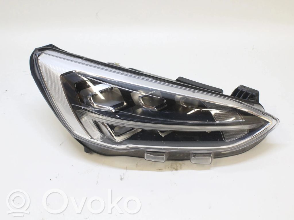 Ford Focus Headlight/headlamp 