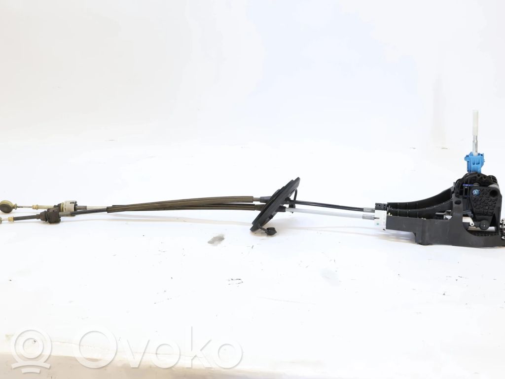Opel Astra K Pavarų perjungimo svirtis 