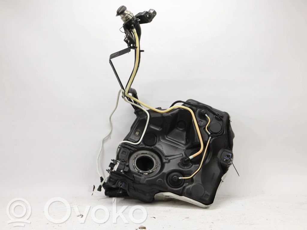 Volkswagen Golf VIII Polttoainesäiliö 