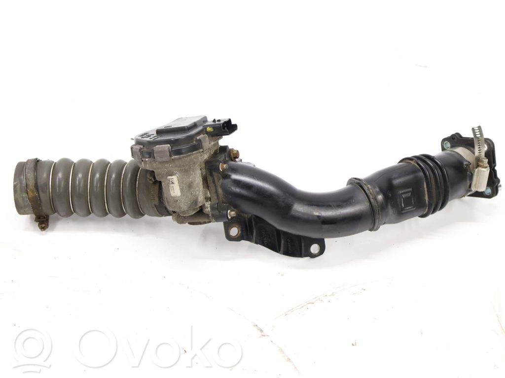 Intercooler hose/pipe   AV2Q9351BC