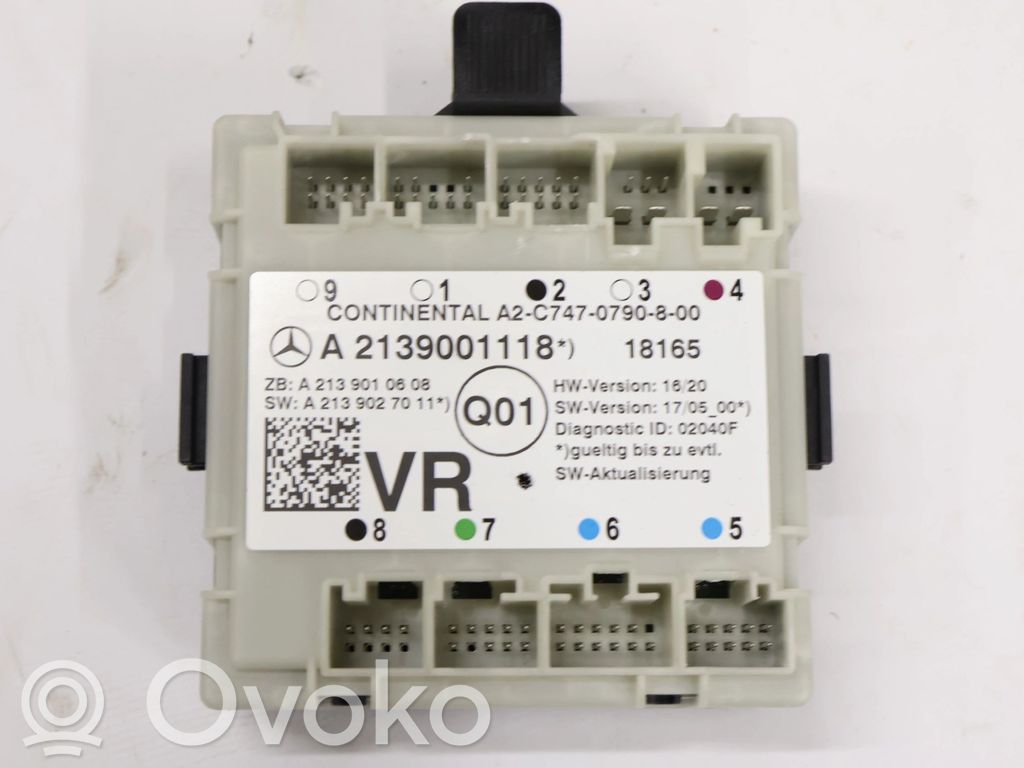 Unidad de control/módulo de la puerta   A2139001118