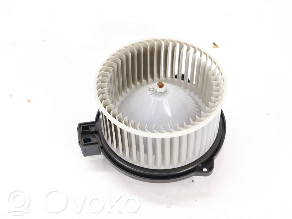 Mazā radiatora ventilators   8727000372