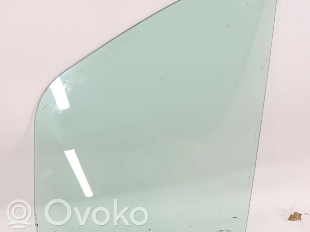 Ford Transit Custom Sliding door window/glass 