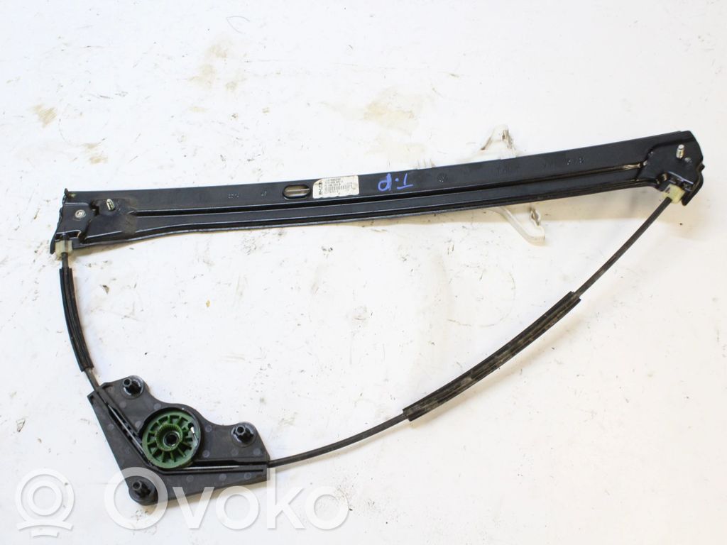 Elektryczny podnośnik szyby drzwi przednich   5TA839462B