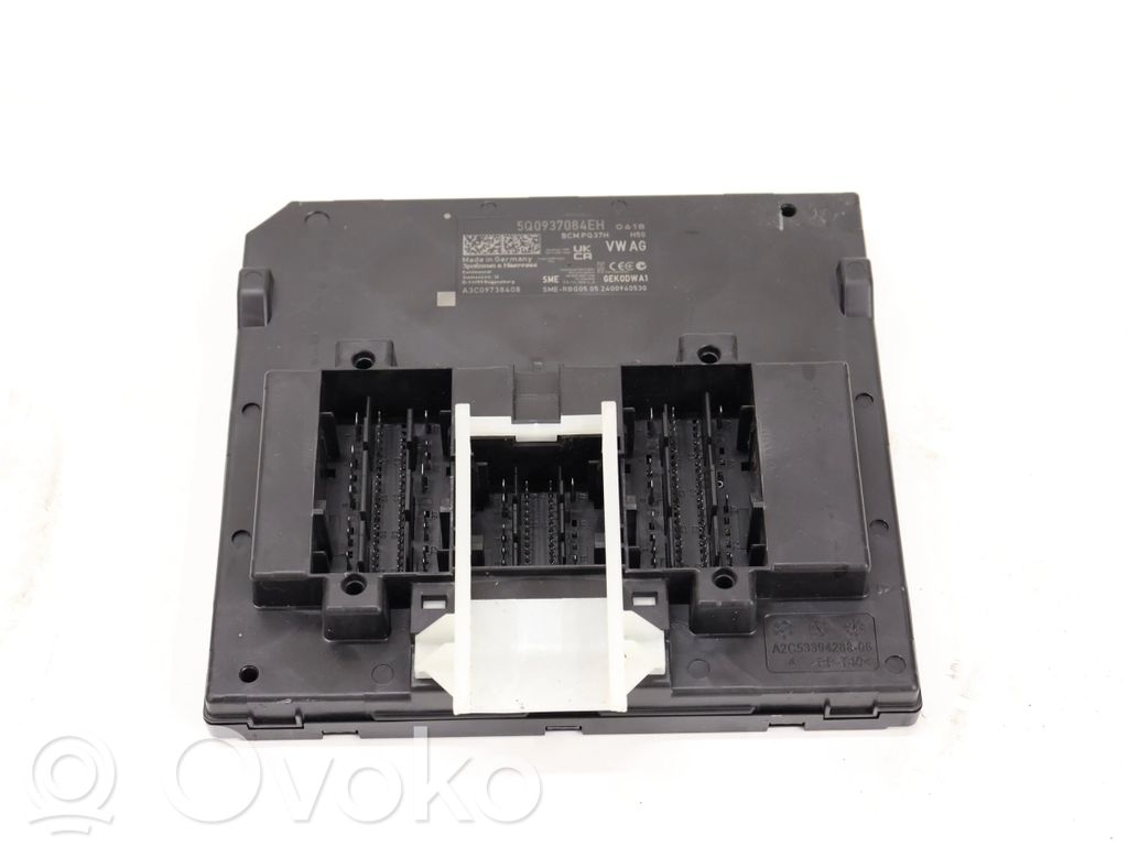 Other control units/modules   5Q0937084EH