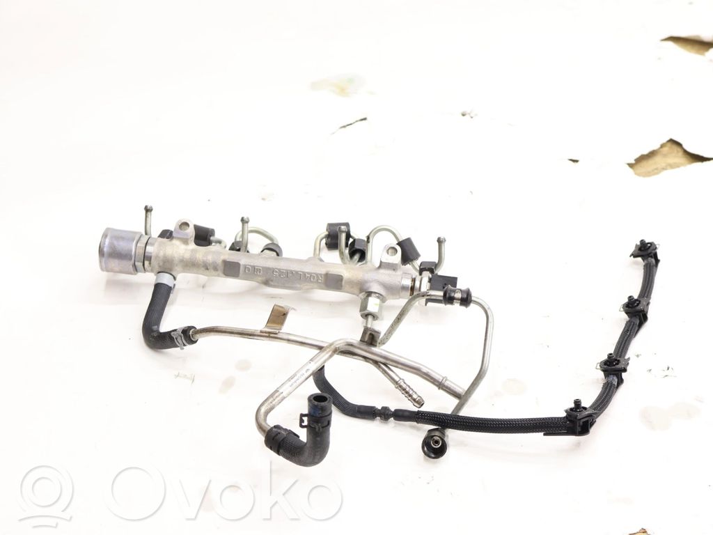 Skoda Karoq Fuel injector supply line/pipe 