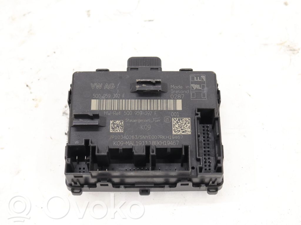 Door control unit/module   5Q0959392F