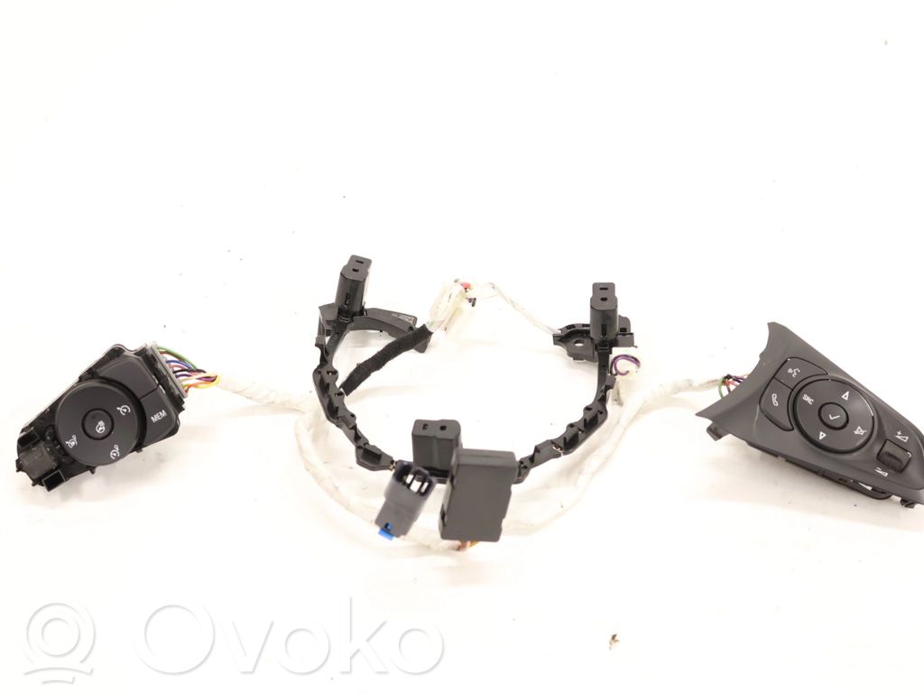Opel Corsa F Autres commutateurs / boutons / leviers 