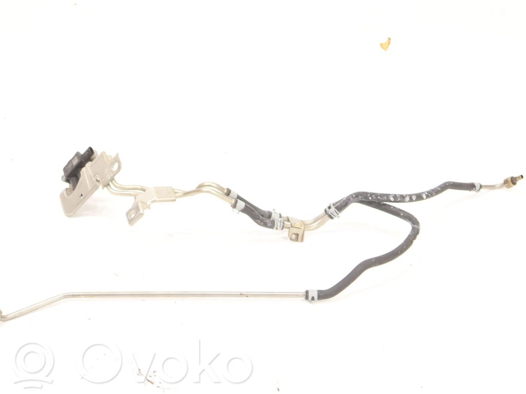 Volkswagen Polo VI Vacuum valve 