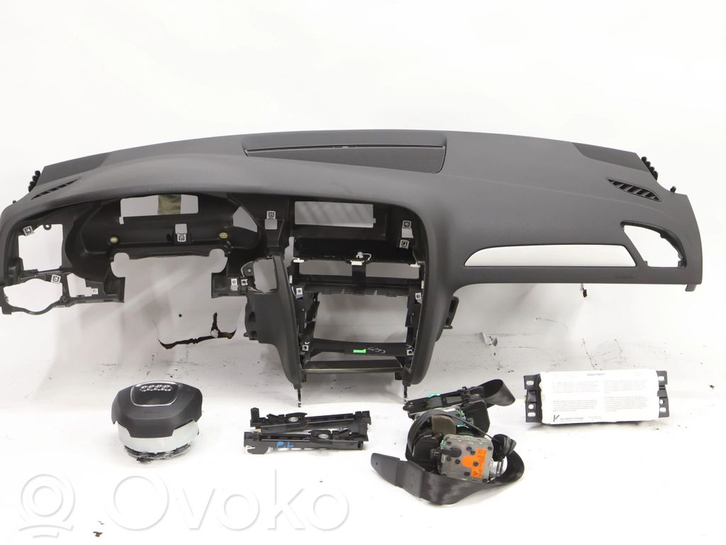 Dashboard   8K0880201C