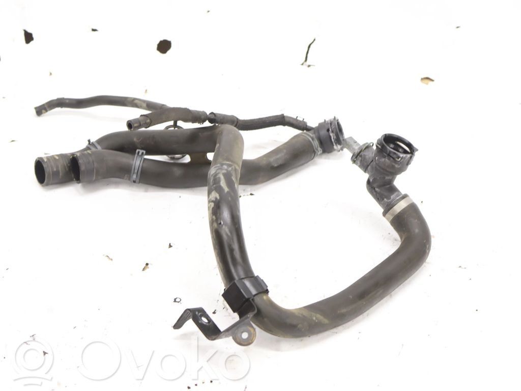 Volkswagen Golf VIII Conductă/furtun lichid de răcire motor 