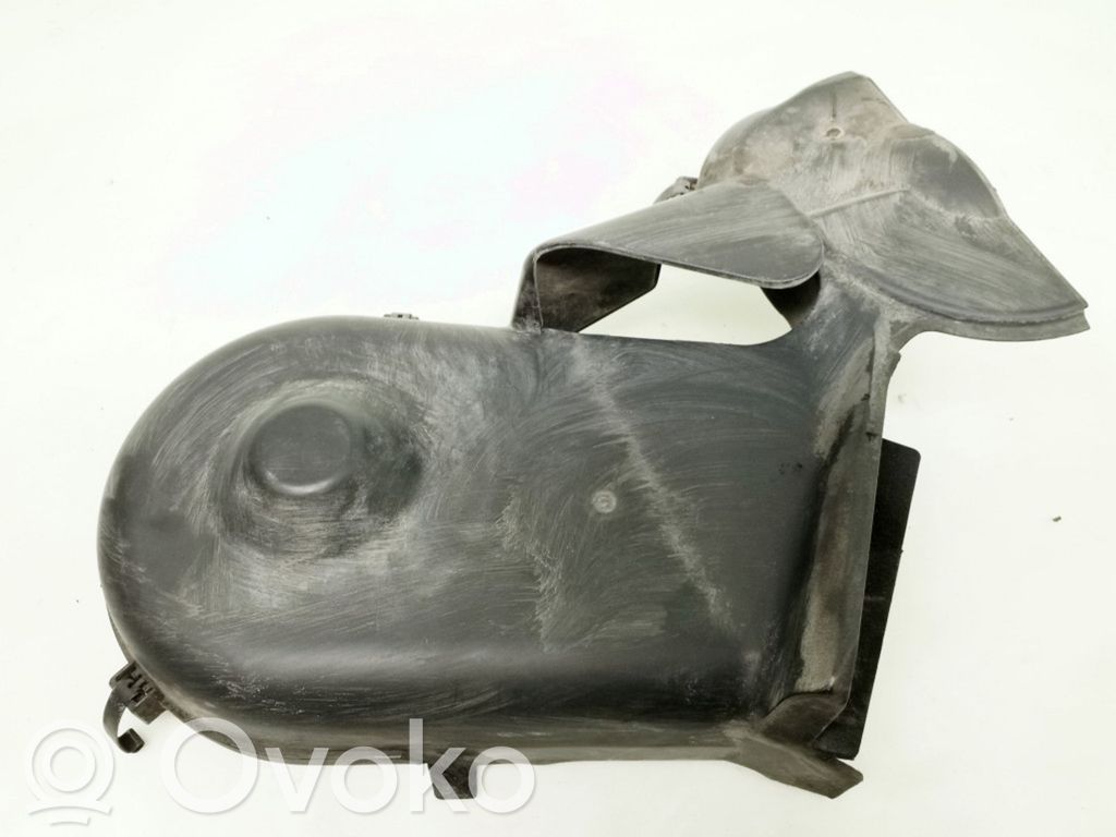 Audi A6 S6 C5 4B Zobsiksnas aizsargs 