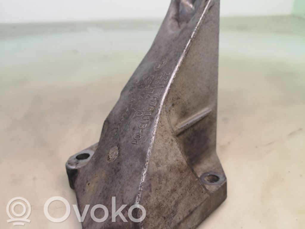 BMW 6 E63 E64 Engine mounting bracket 