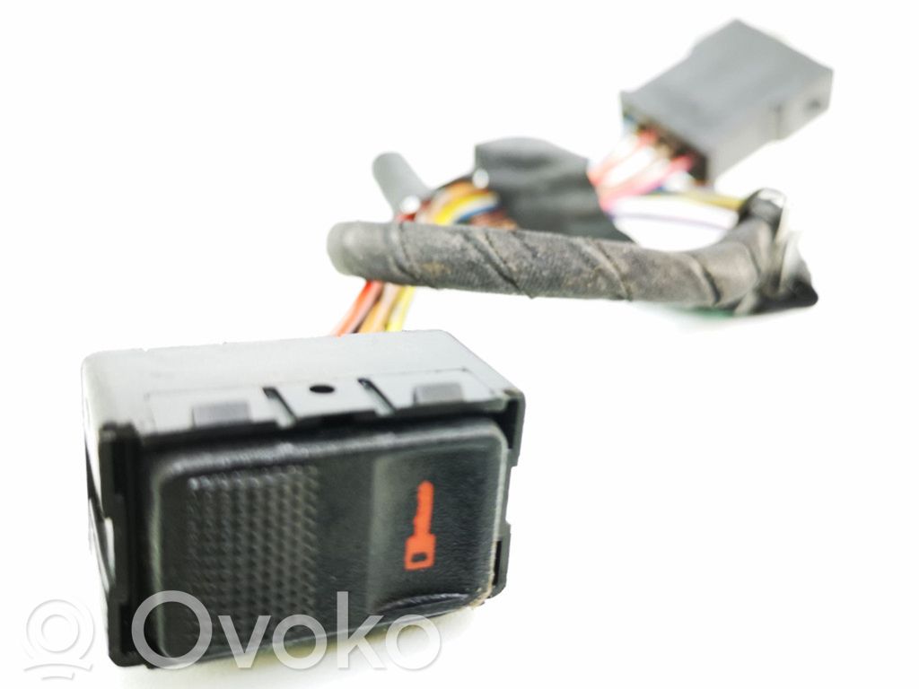 Audi A4 S4 B5 8D Central locking switch button 