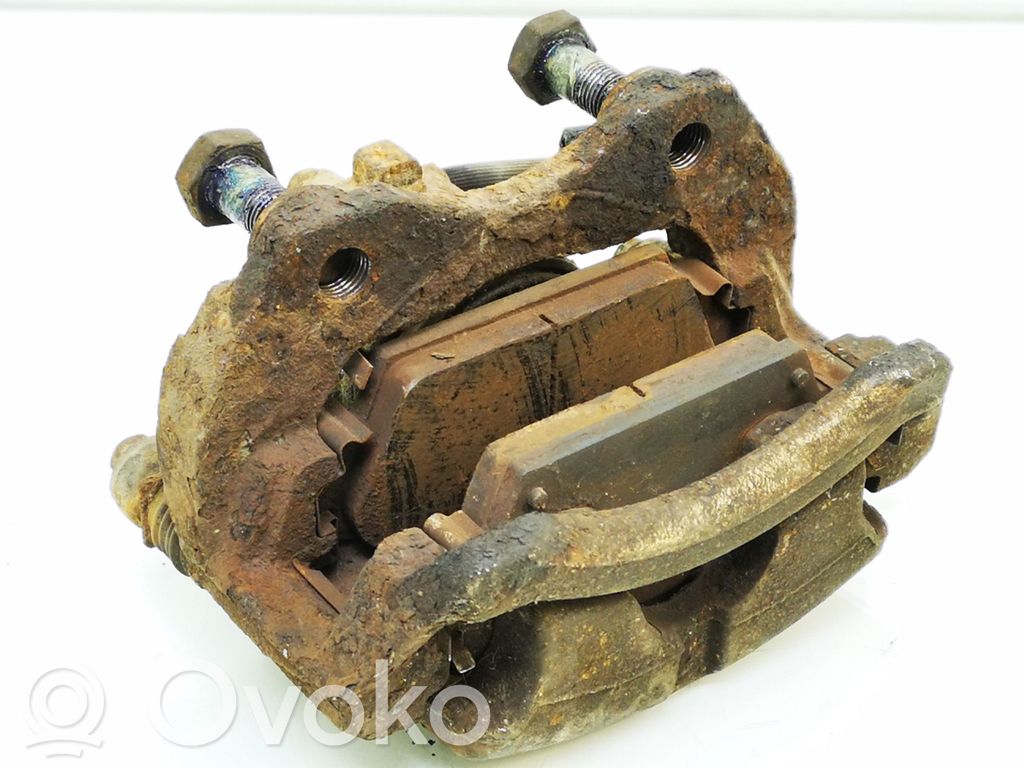 Nissan Primera Priekinis suportas 