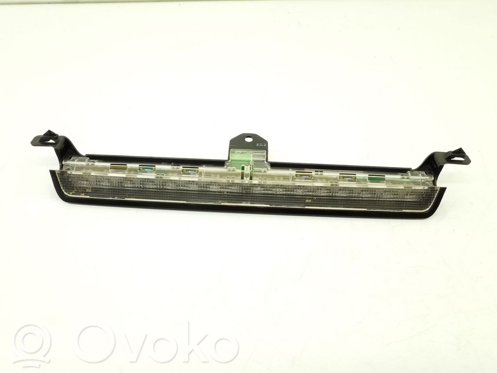 Volvo V70 Third/center stoplight 