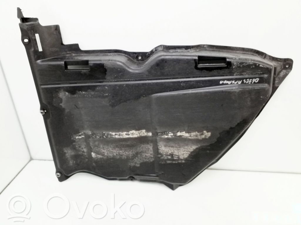 BMW 3 E46 Variklio dugno apsauga 