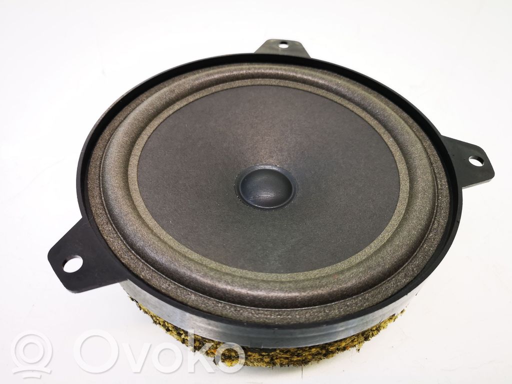 Altavoz de la puerta delantera   8368233,65138368233AL05