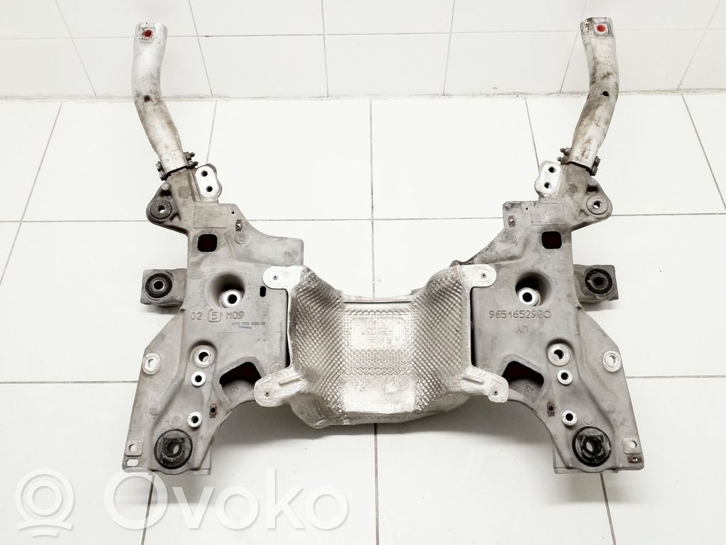 Citroen C6 Front subframe 