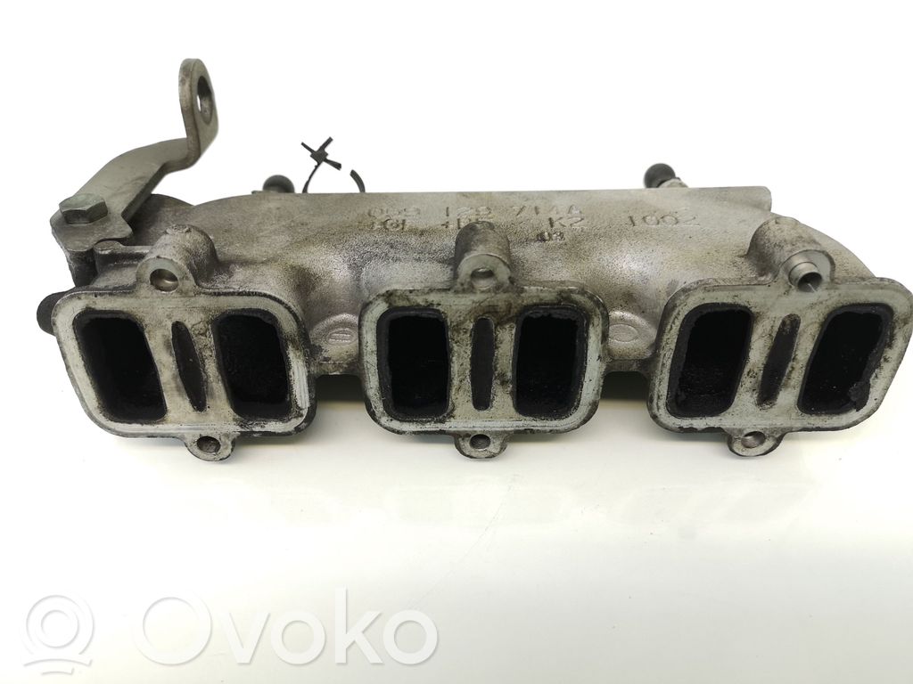 Kolektorius įsiurbimo   059129714A