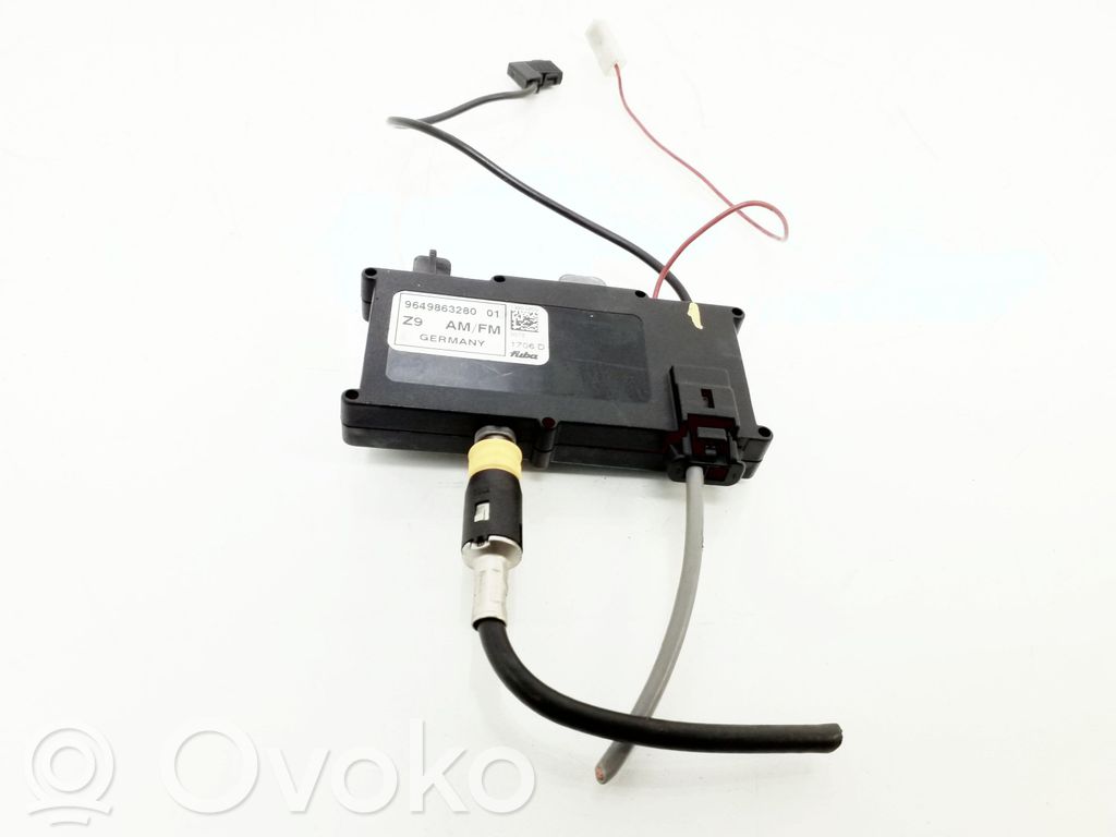 Peugeot 607 Antenos stiprintuvas 