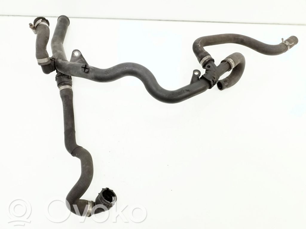 BMW 1 E81 E87 Engine coolant pipe/hose 