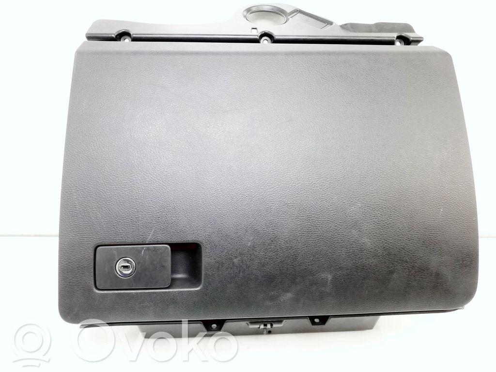 Volkswagen PASSAT B6 Vano portaoggetti 