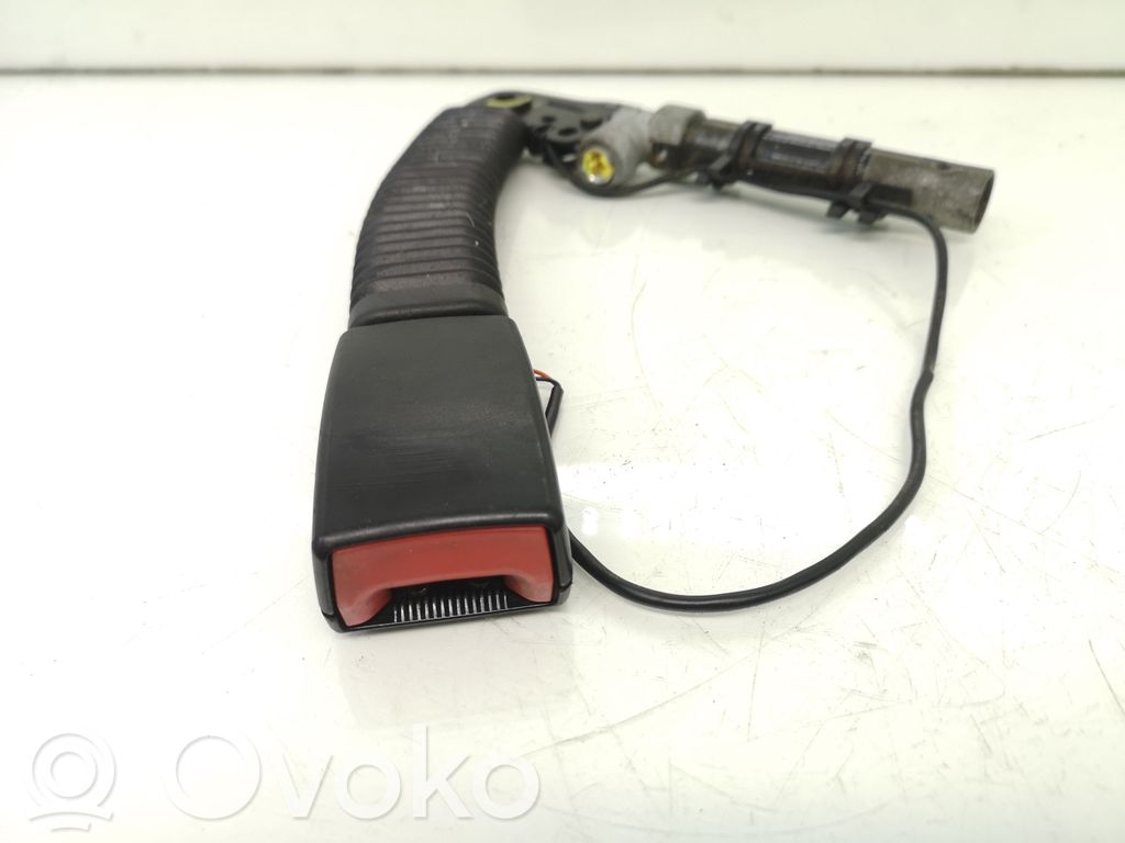 BMW 5 E60 E61 Priekšējās jostas sprādze 