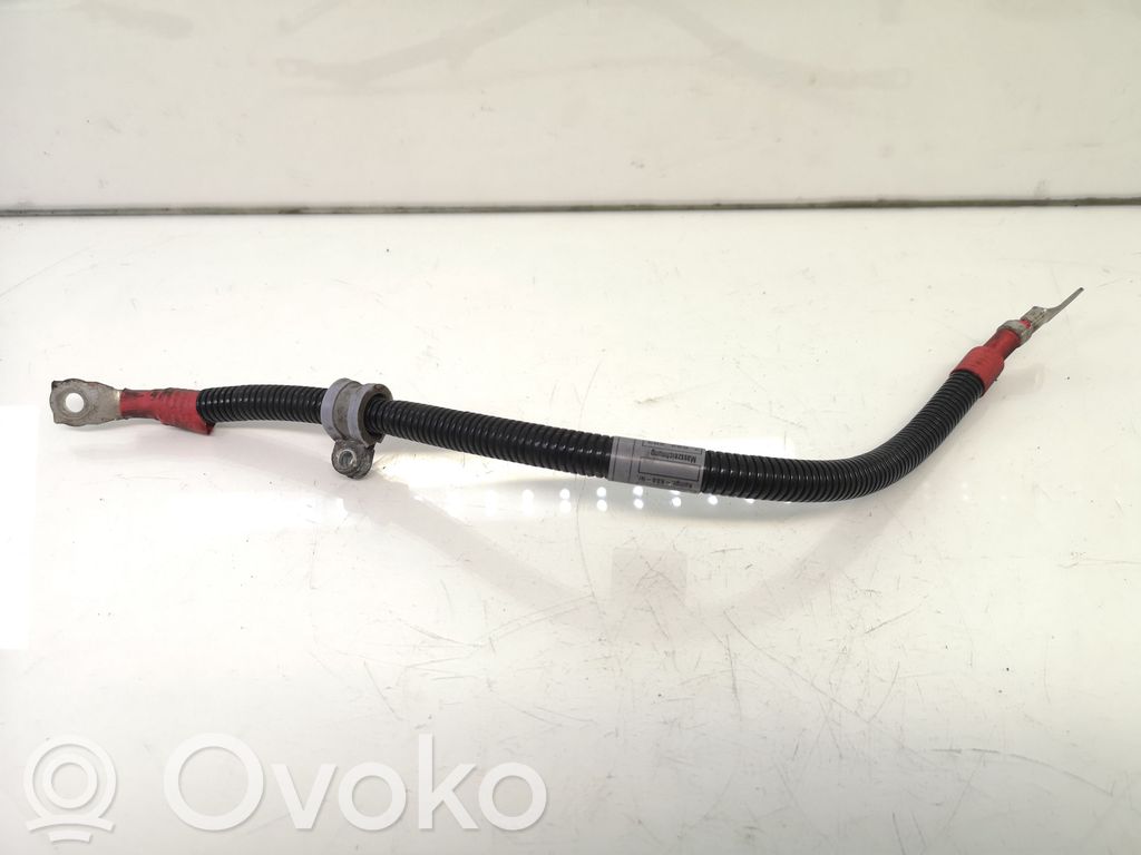 BMW 5 E60 E61 Positive cable (battery) 