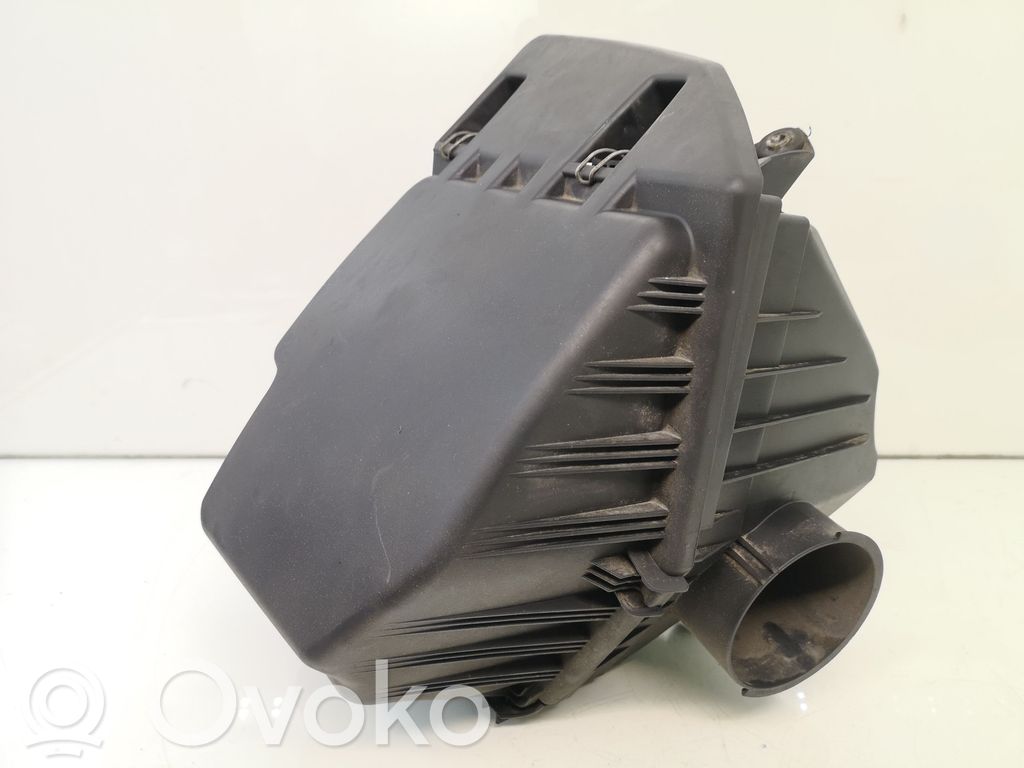 Air filter box   7521030,7521031,8482572