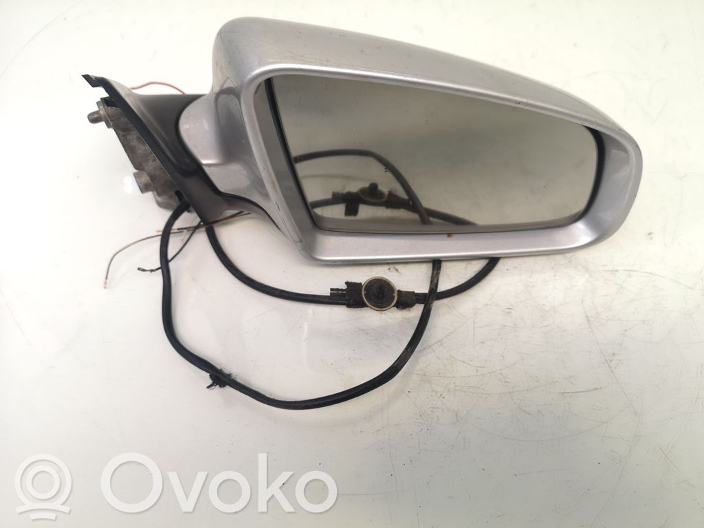 Audi A4 S4 B6 8E 8H Front door electric wing mirror 