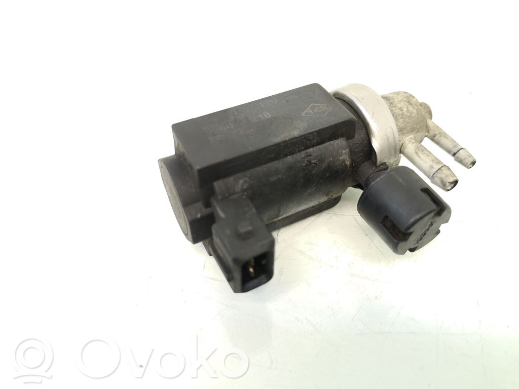 Volkswagen Golf I Solenoid supapă turbosuflantă 