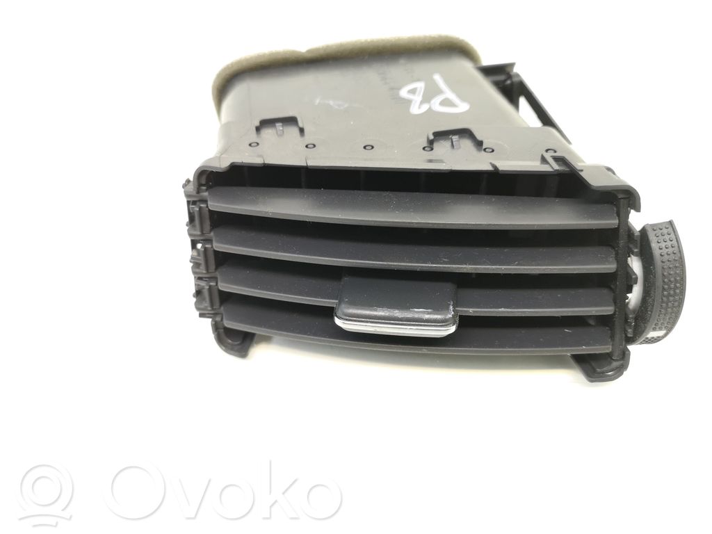 Toyota Corolla Verso E121 Grilă ventilație centrală 