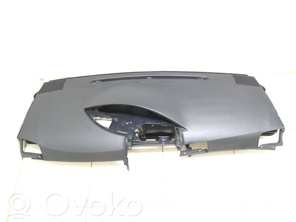 Toyota Verso Panelis 