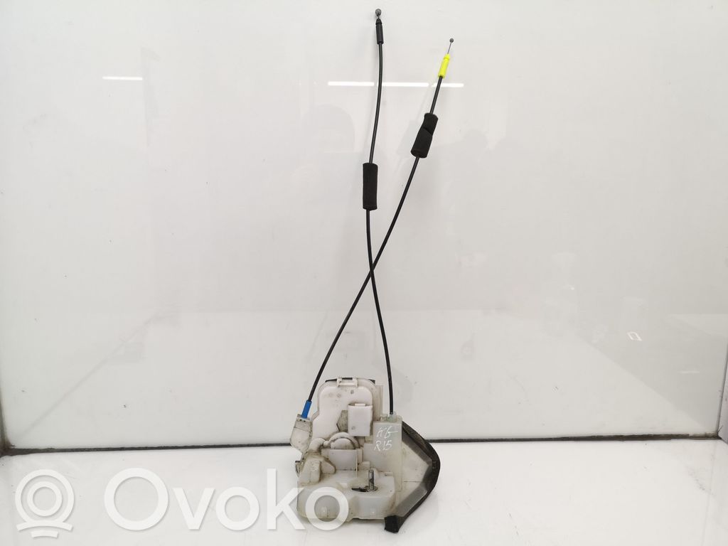 Subaru Impreza III Rear door lock 