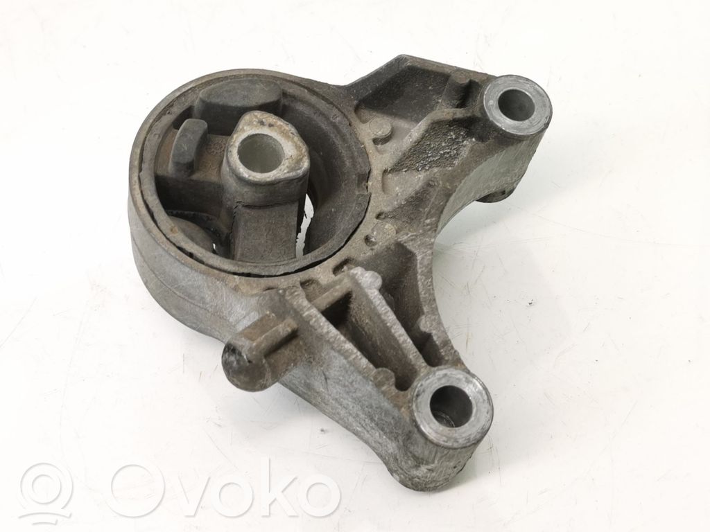 Opel Zafira B Engine mount bracket 