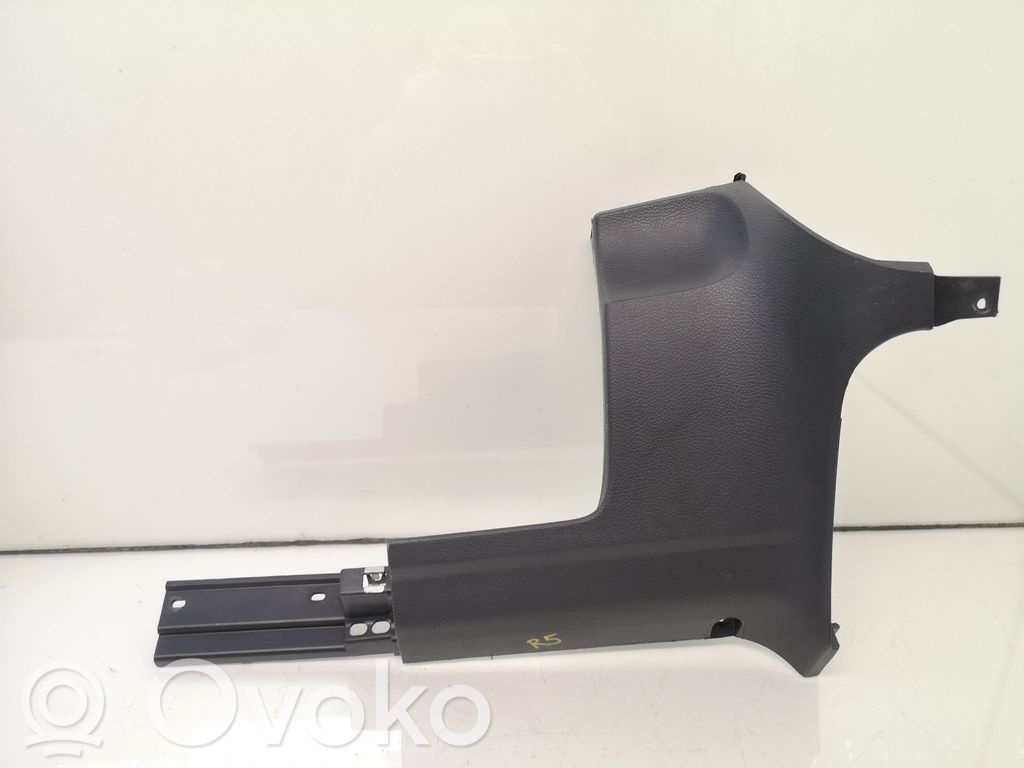 Volkswagen Golf V Dashboard lower bottom trim panel 