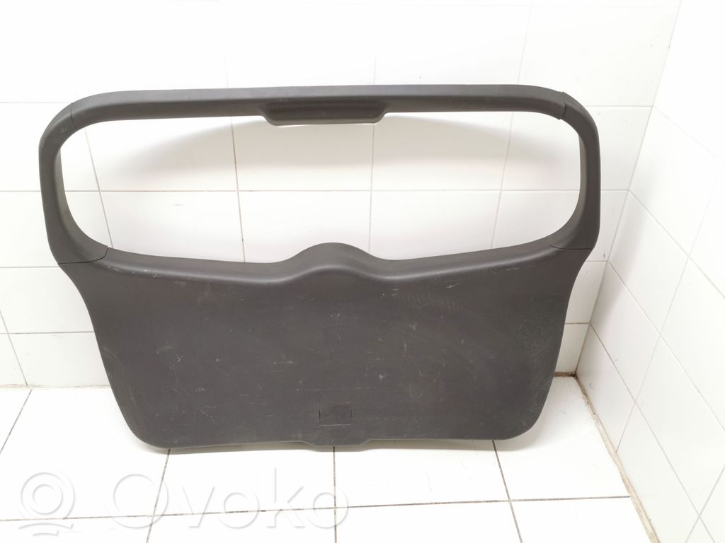 Toyota Verso Tailgate/boot cover trim set 