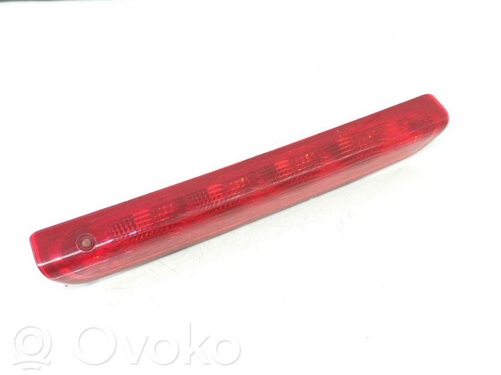 Peugeot 308 Third/center stoplight 