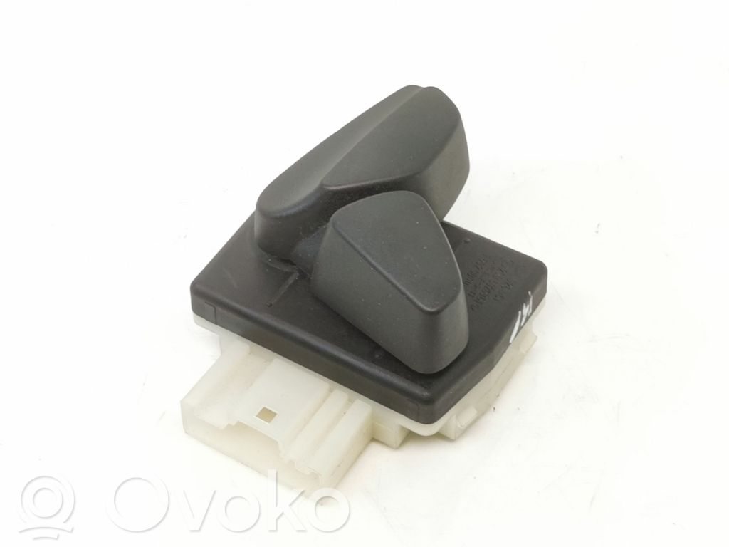 BMW 5 E60 E61 Seat control switch 