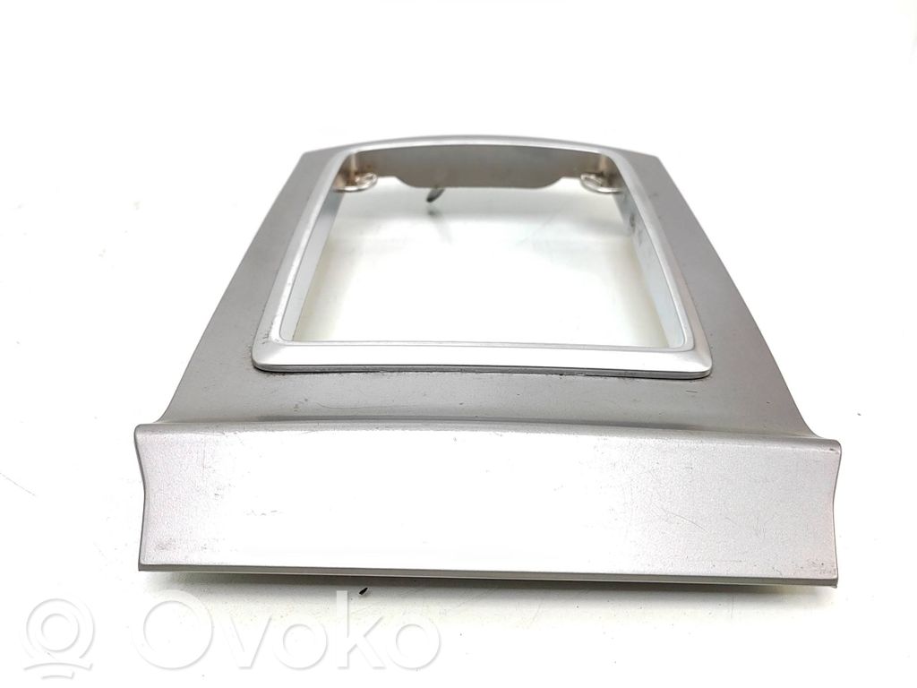 Ford Focus Gear shifter surround trim plastic 