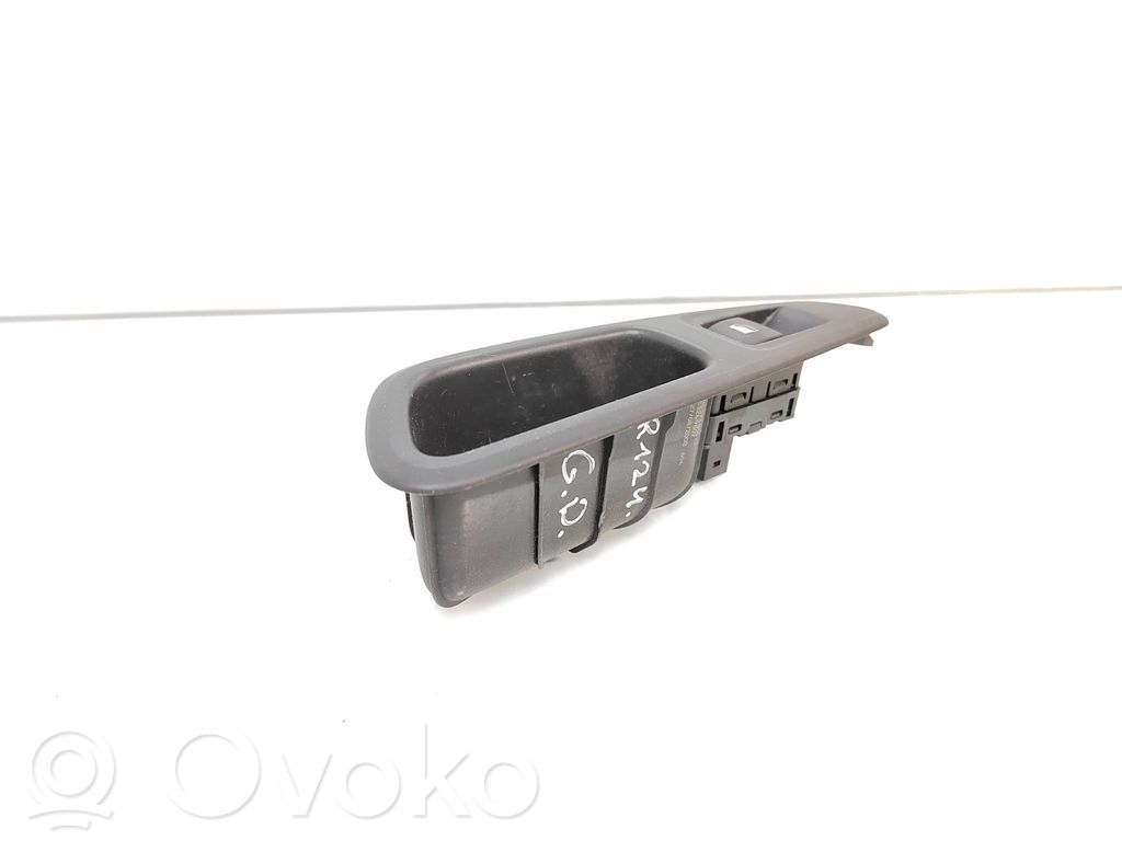 Peugeot 308 Electric window control switch 