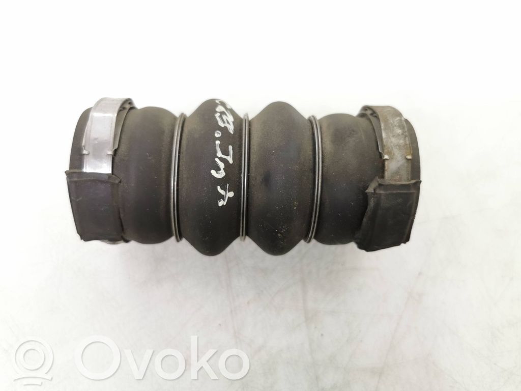 Peugeot 207 Intercooler hose/pipe 