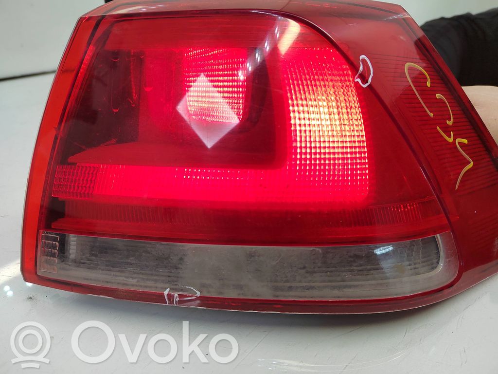 Volkswagen Golf VII Lampa tylna 