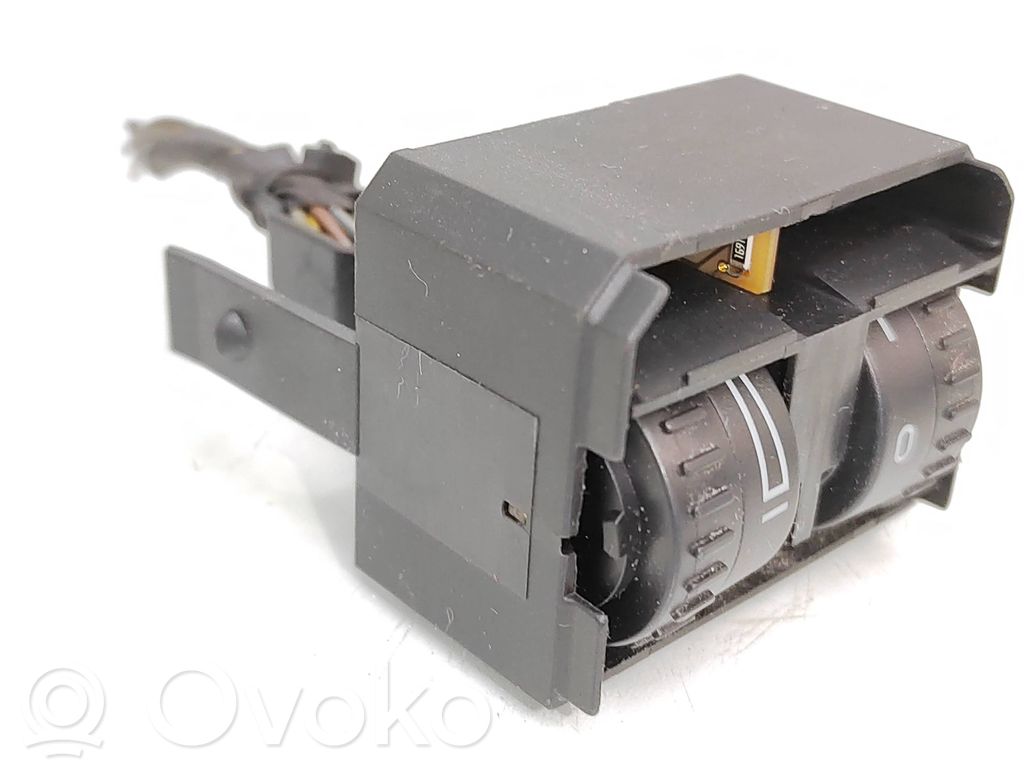 Volkswagen Touran I Headlight level height control switch 