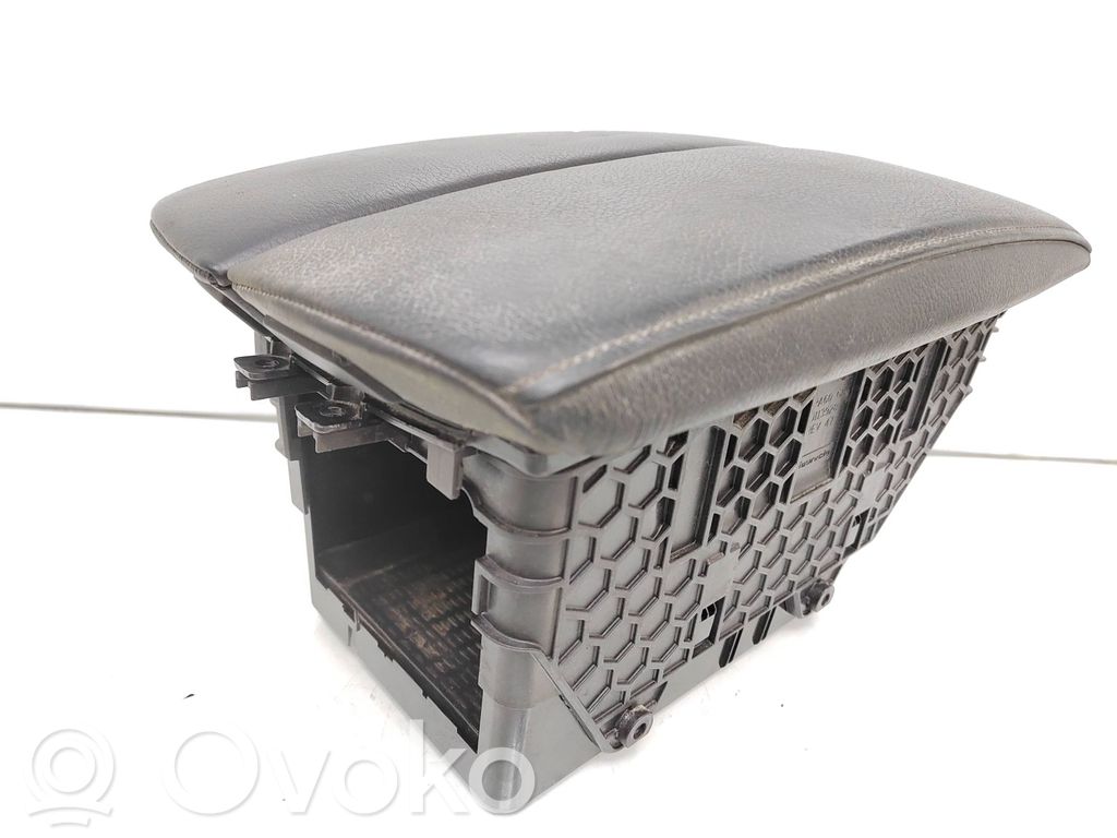 BMW X5 E70 Armrest 