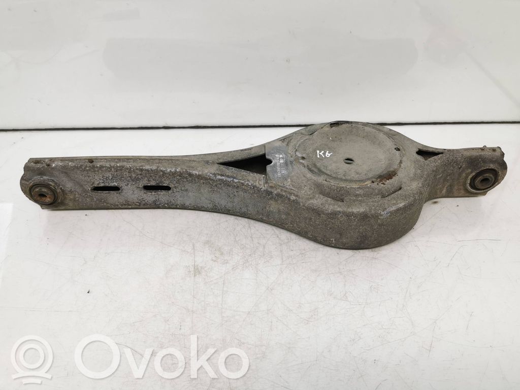 Volvo S80 Taka-ylätukivarren haarukkavipu 