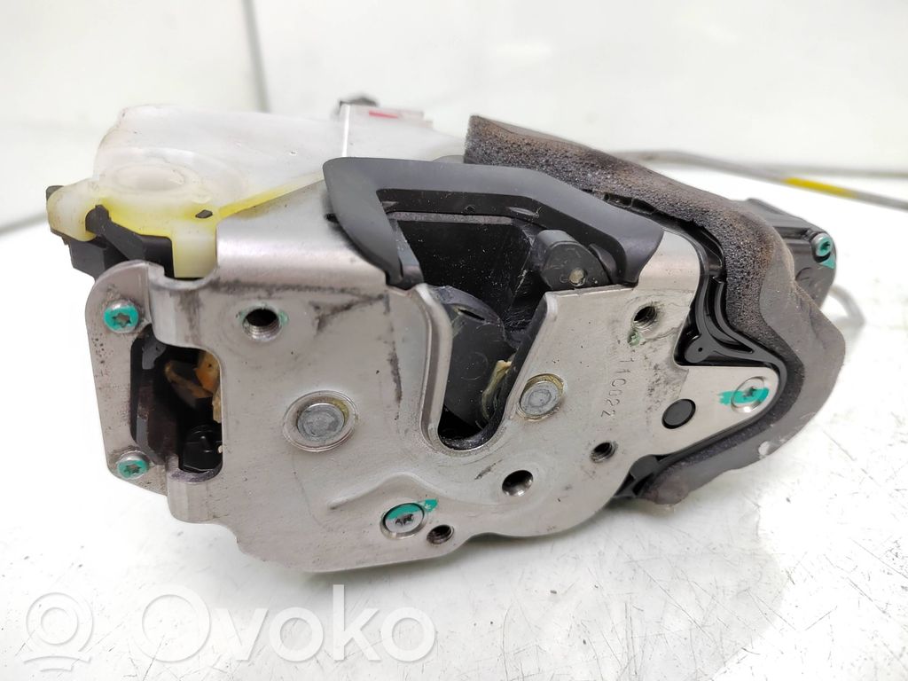 Chevrolet Orlando Zamek drzwi przednich 